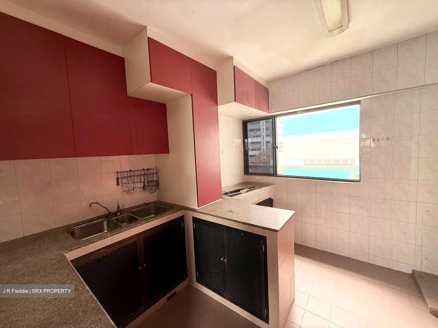 Blk 336 Jurong East Avenue 1 (Jurong East), HDB Executive #632476171